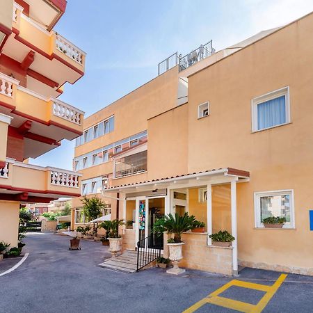 Hotel De La Ville Relais Fiumicino Dış mekan fotoğraf