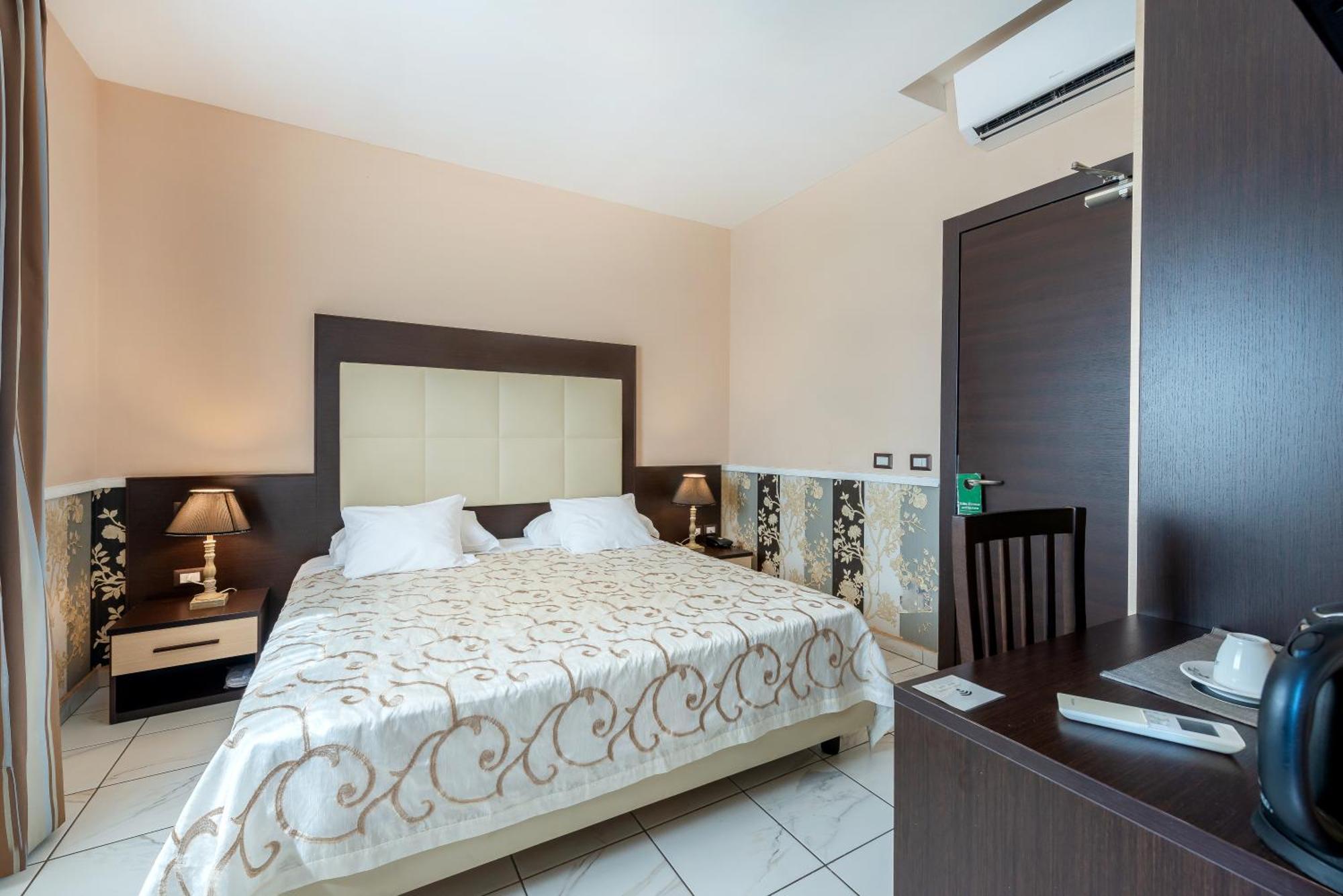 Hotel De La Ville Relais Fiumicino Dış mekan fotoğraf