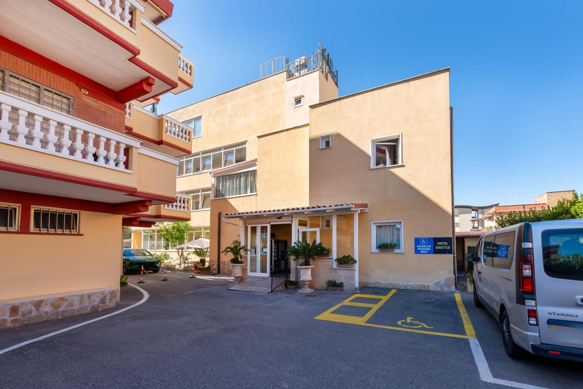 Hotel De La Ville Relais Fiumicino Dış mekan fotoğraf